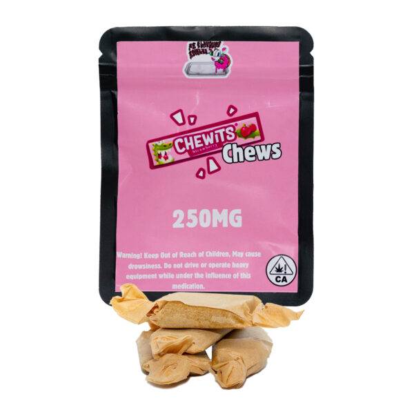 CHEWITS STRAWBERRY